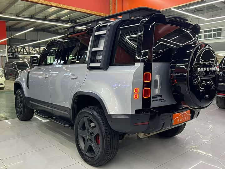 Land Rover Defender — фото 7