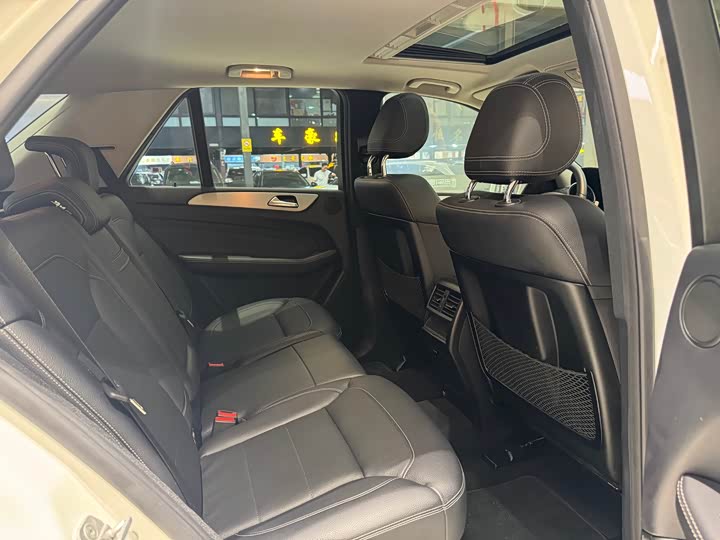 Mercedes-Benz M-Class 2014 ML 320 4 MATIC — фото 15