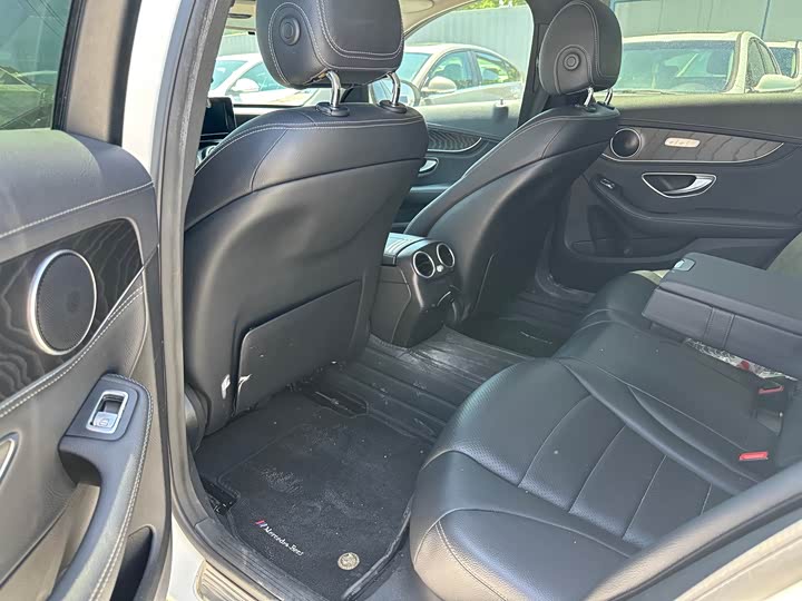 Mercedes-Benz C-Class 2016 C 180 L Sport — фото 4