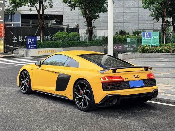 Audi R8 2021 V 10 Coupe performance — фото 5