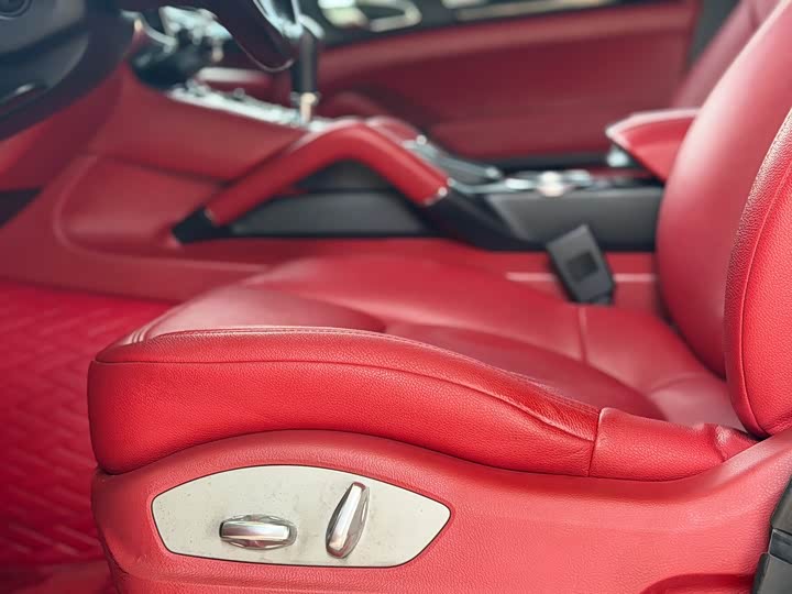 Porsche Cayenne 2015 Cayenne S 3.6 T — фото 6