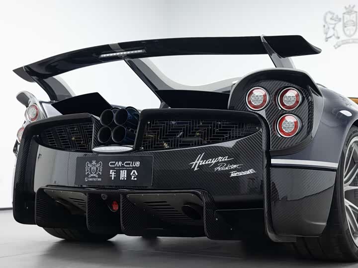 Pagani Huayra 2025 6.0 L AT — фото 12