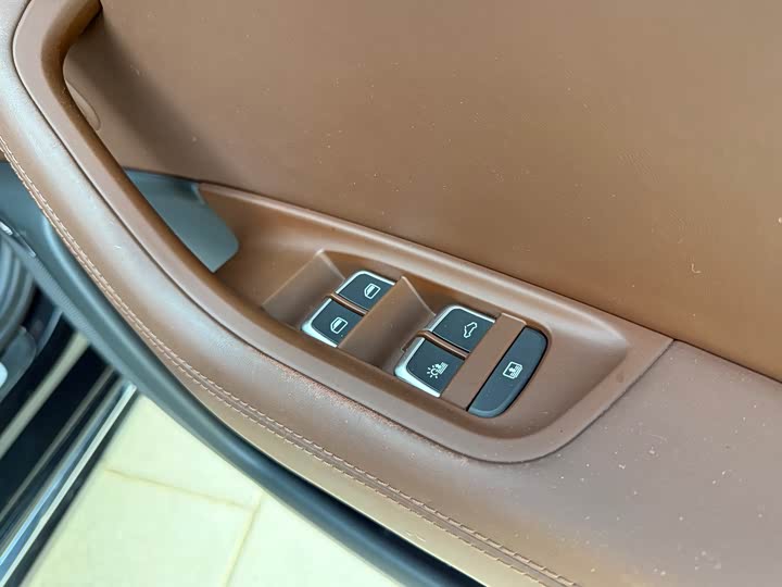 Audi A6L 2016 50 TFSI quattro — фото 32