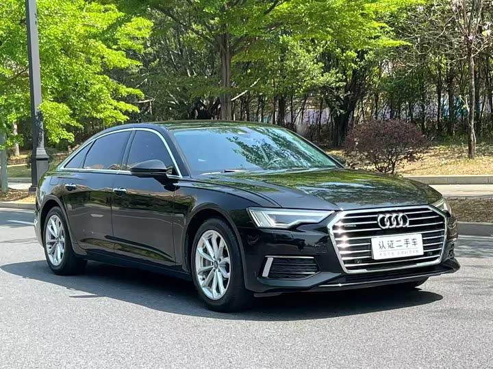 Audi A6L 2022 40 TFSI — фото 3