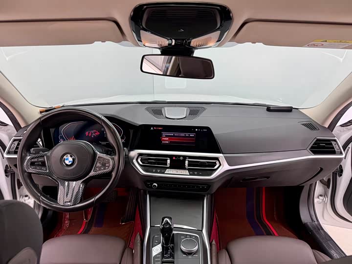 BMW 3-Series 2021 325i M — фото 19