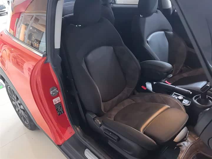 MINI Hatch — фото 16