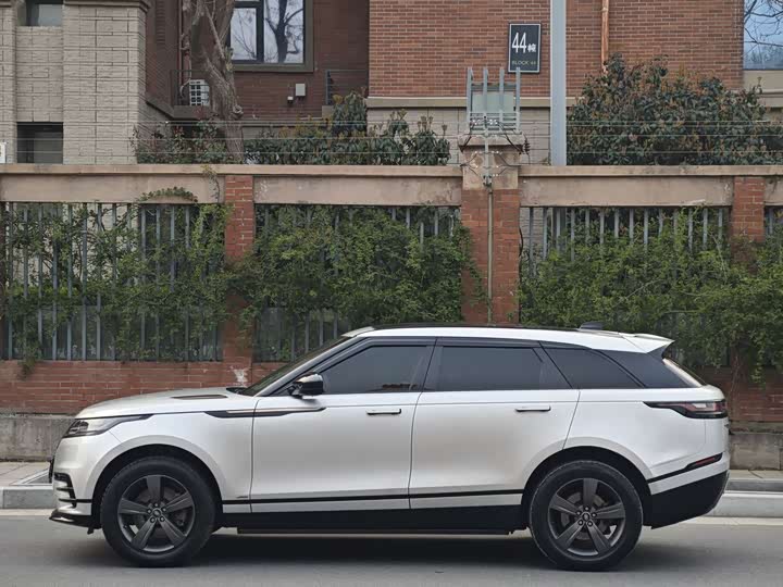 Land Rover Range Rover Velar — фото 12