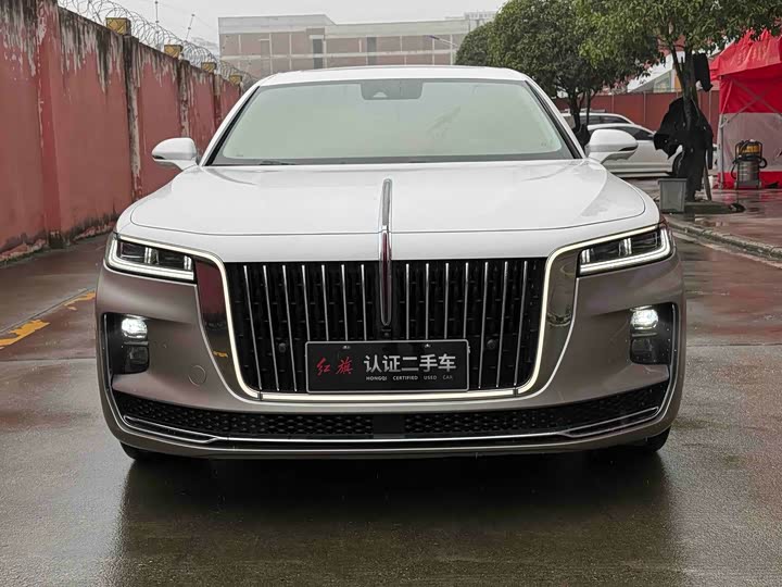 Hongqi H9 2020 2.0 T — фото 2