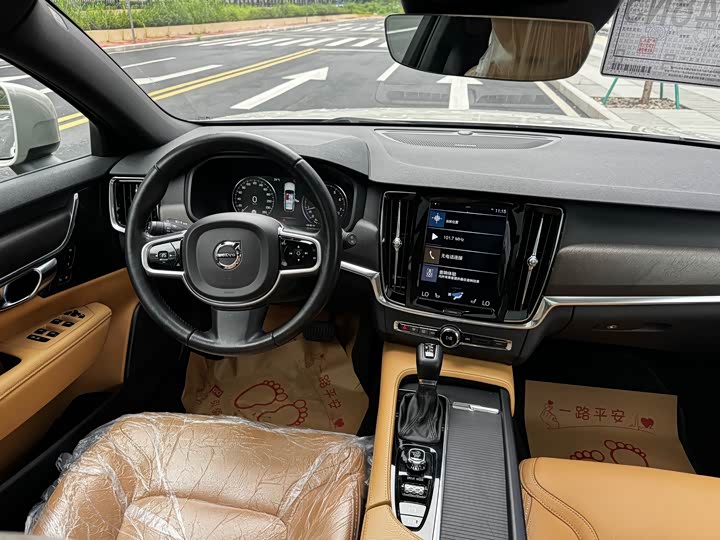 Volvo V90 2019 Cross Country T 5 AWD VI — фото 14