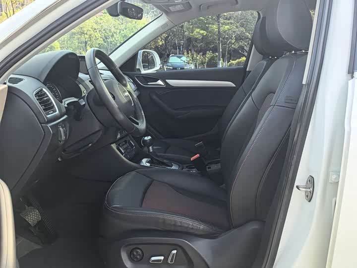 Audi Q3 2018 30 35 TFSI Sport — фото 6