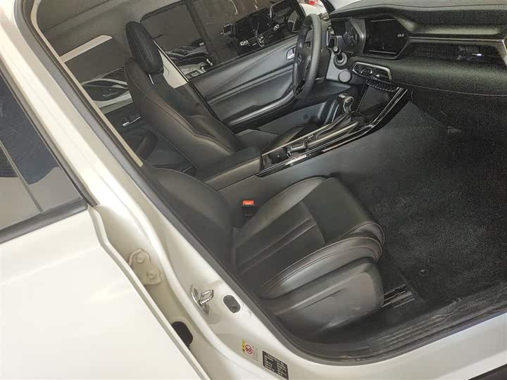 Trumpchi GS4 2020 270 T AT — фото 17