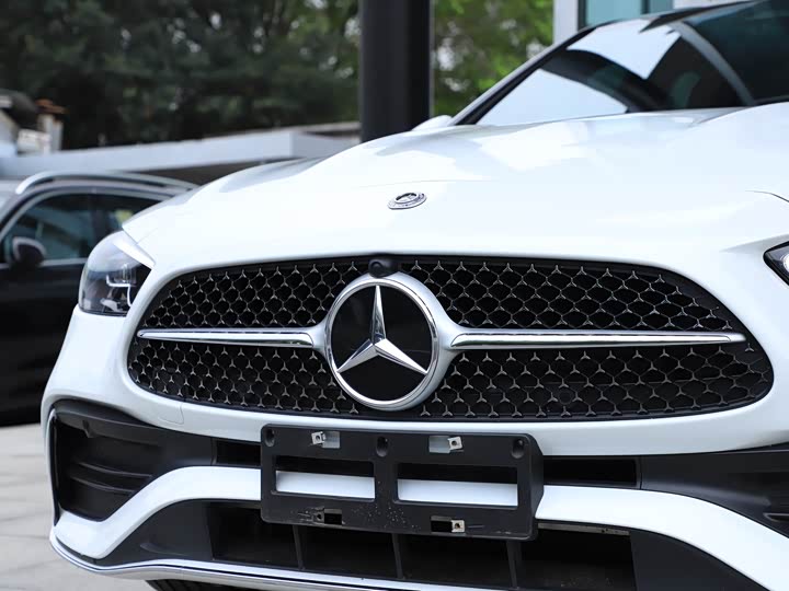 Mercedes-Benz C-Class 2024 C 260 L — фото 7