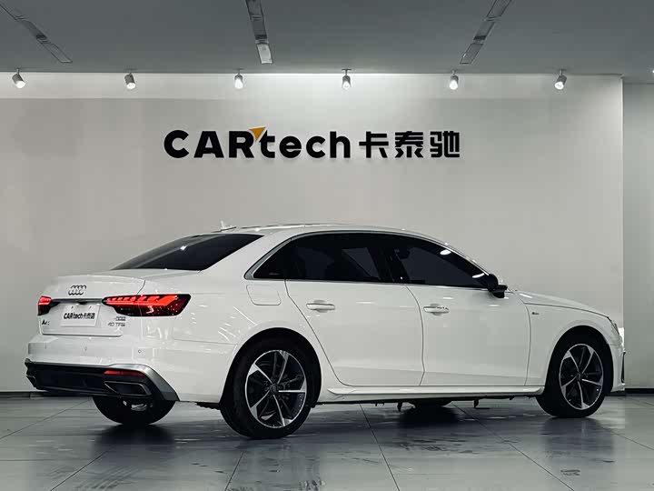 Audi A4L 2020 40 TFSI — фото 3