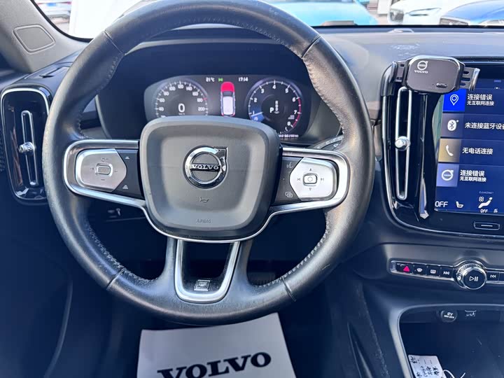 Volvo XC40 2021 T 4 WD — фото 7