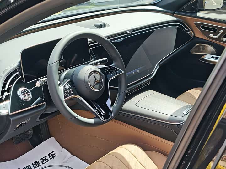 Mercedes-Benz E-Class 2026 E 300 L Luxury — фото 17