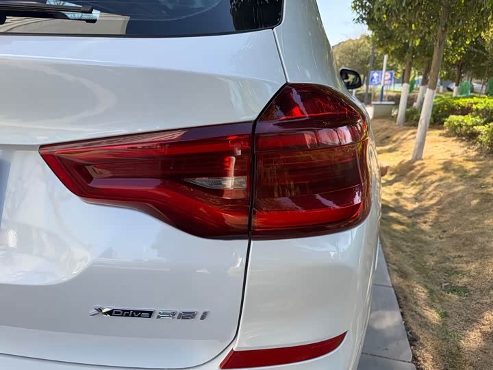 BMW X3 2018 x Drive 28i M VI — фото 18