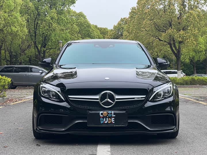 Mercedes-Benz C-Class 2017 AMG C 63 — фото 2