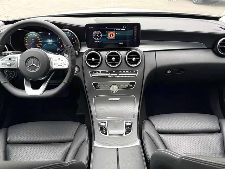 Mercedes-Benz C-Class C 260 L — фото 7