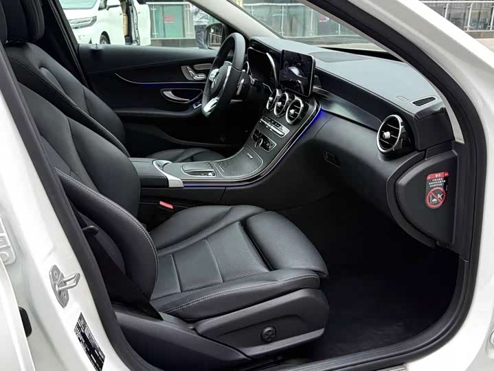 Mercedes-Benz C-Class C 260 L — фото 12