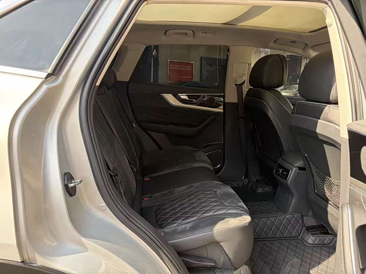 Hongqi HS5 2019 2.0 T 4 WD — фото 12