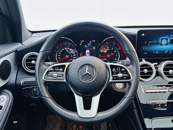 Mercedes-Benz GLC 2020 GLC 260 L 4 MATIC — фото 10