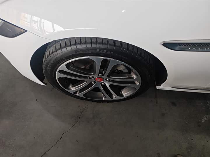 Jaguar XEL 2022 2.0 T 250 PS R-DYNAMIC S — фото 25