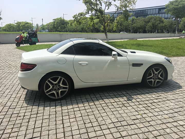 Mercedes-Benz SLC 2019 SLC 260 — фото 2