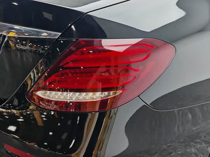 Mercedes-Benz E-Class 2020 E 260 L — фото 8