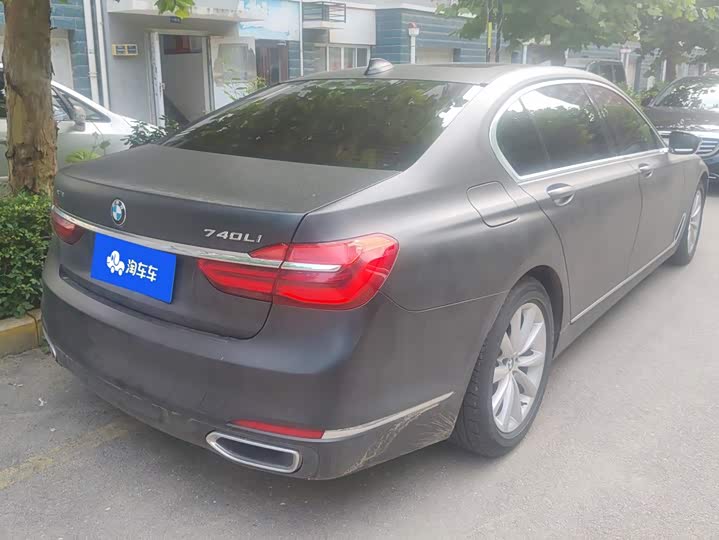 BMW 7 Series 730Li продвинутая — фото 3