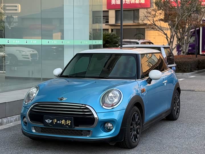MINI Hatch — фото 1