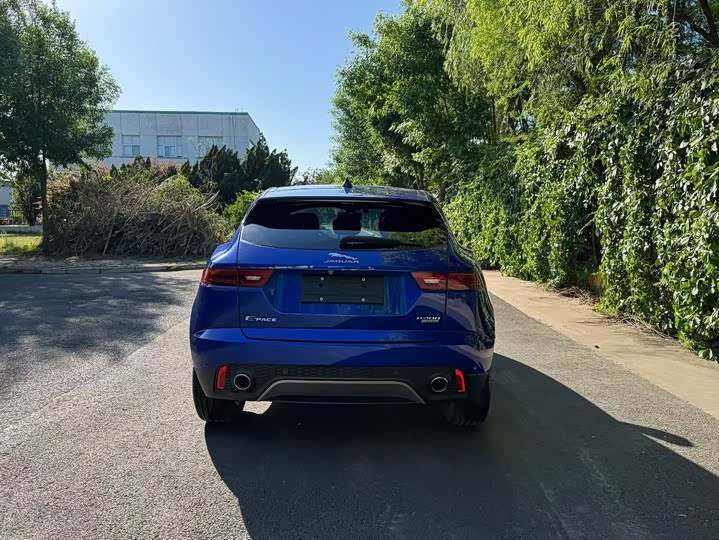 Jaguar E-PACE 2018 P 200 S V — фото 4