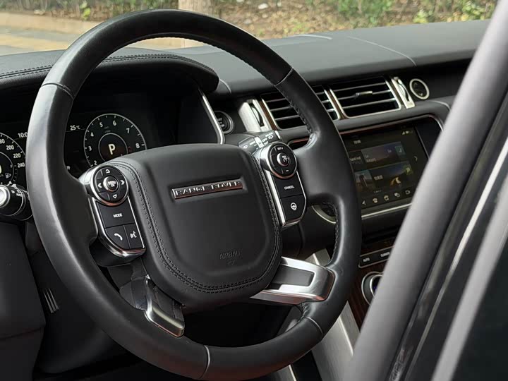 Land Rover Range Rover — фото 14