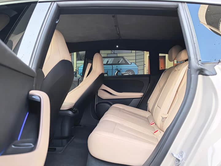 NIO ET5T 2024 75k Wh Touring — фото 10