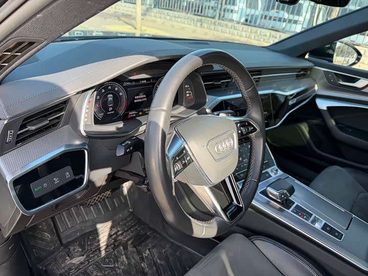 Audi A6L 2022 45 TFSI — фото 12