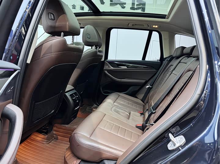 BMW X3 2021 x Drive 28i M — фото 10