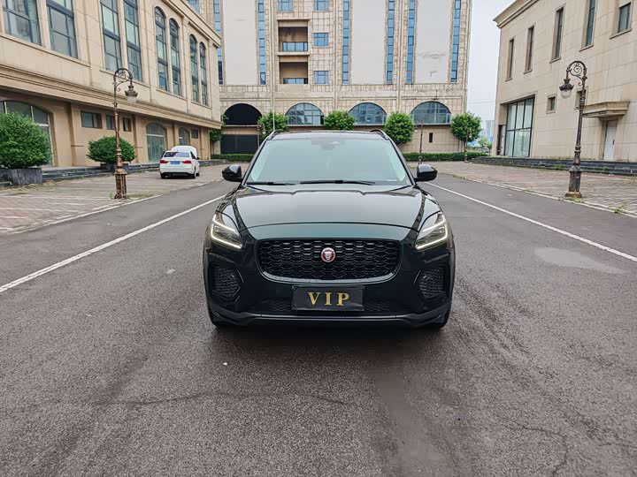 Jaguar E-PACE 2024 R-DYNAMIC SE BLACK — фото 2