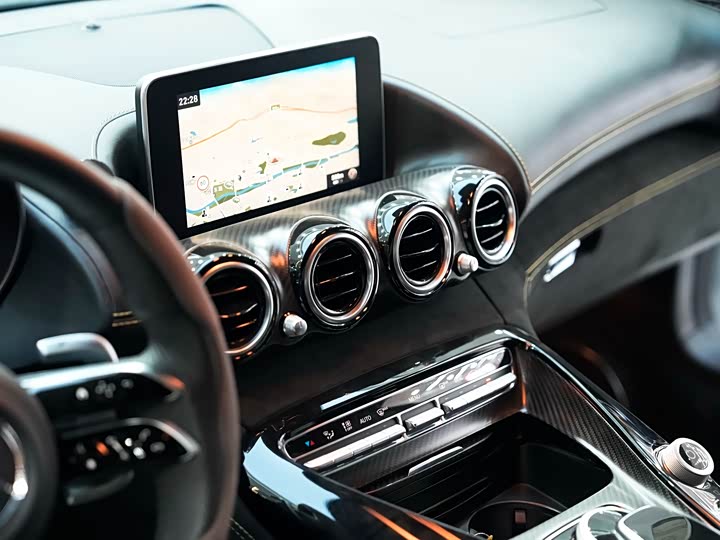 Mercedes-Benz AMG 2017 AMG GT S — фото 20