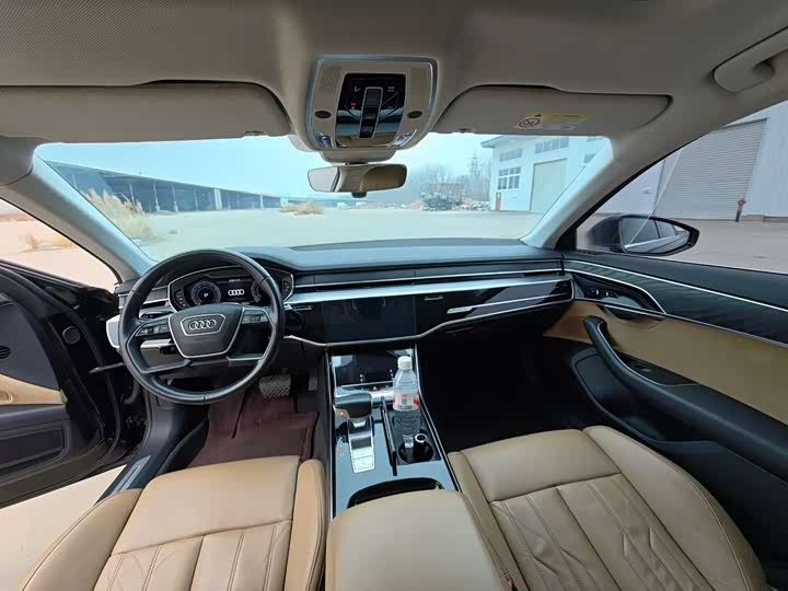 Audi A8 2019 Plus A 8 L 50 TFSI quattro Comfort — фото 6