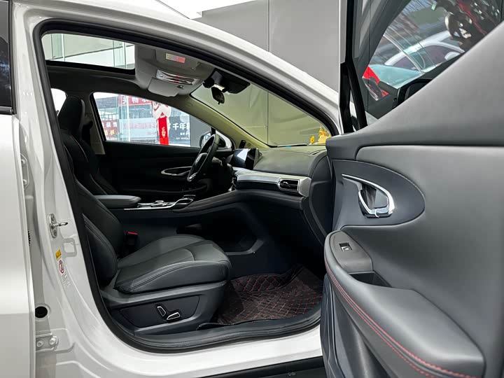 Changan UNI-T 2020 1.5 T Flagship — фото 11