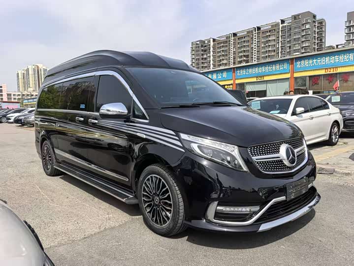Mercedes-Benz V-Class 2020 V 260 L — фото 3