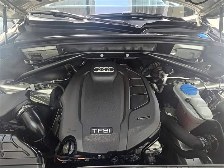 Audi Q5 2017 40 TFSI — фото 8