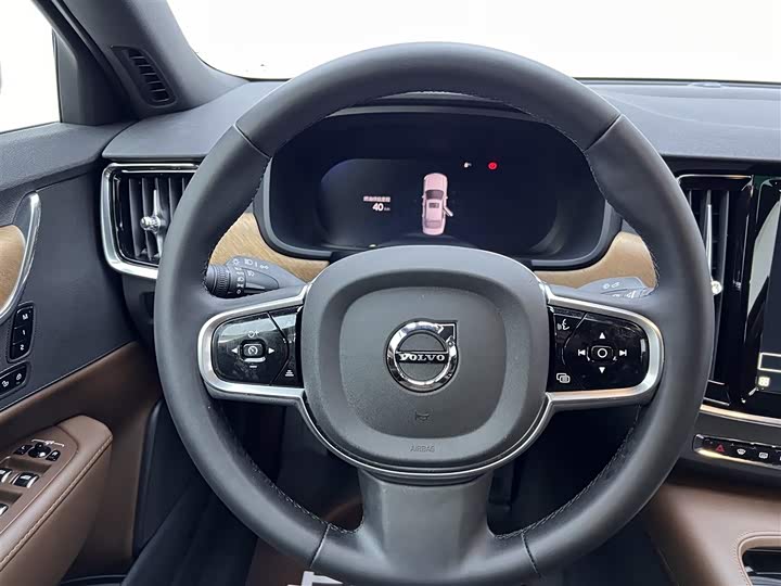 Volvo S90 2025 B 5 — фото 14