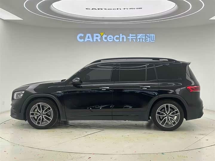 Mercedes-Benz GLB 2023 AMG GLB 35 4 MATIC — фото 7