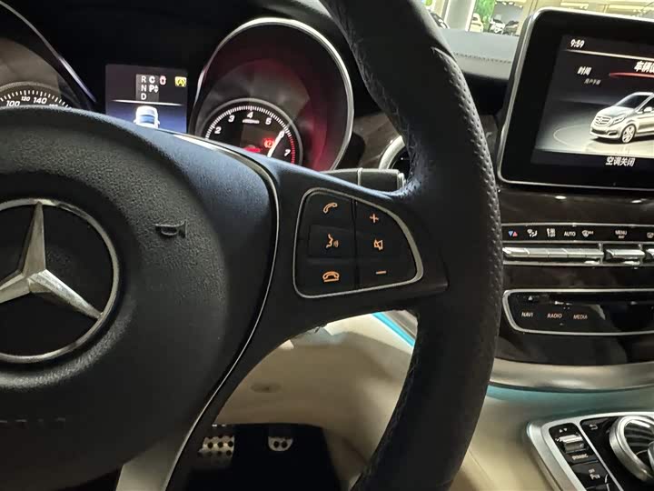 Mercedes-Benz V-Class 2018 V 260 L V — фото 24