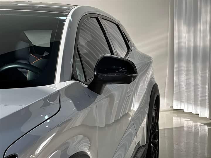 Changan UNI-T 2022 2.0 T Premium — фото 11