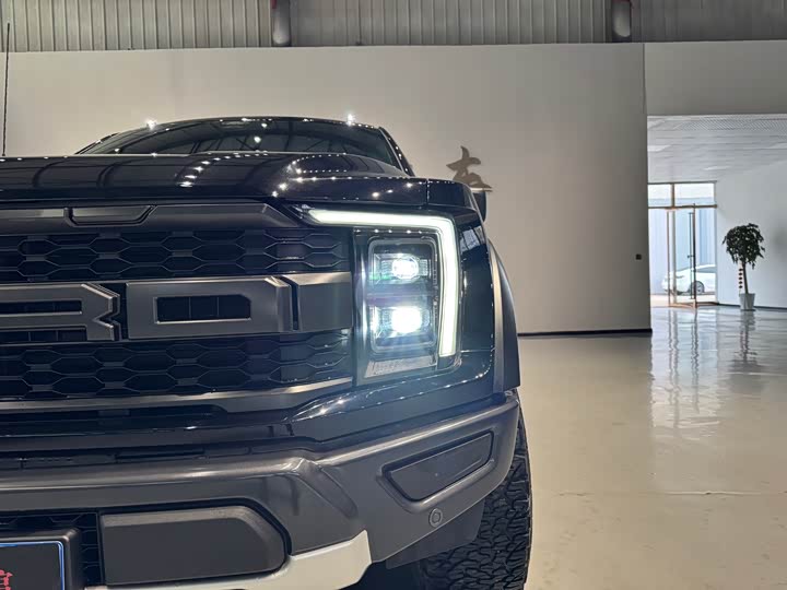 Ford F-150 2023 3.5 T — фото 9