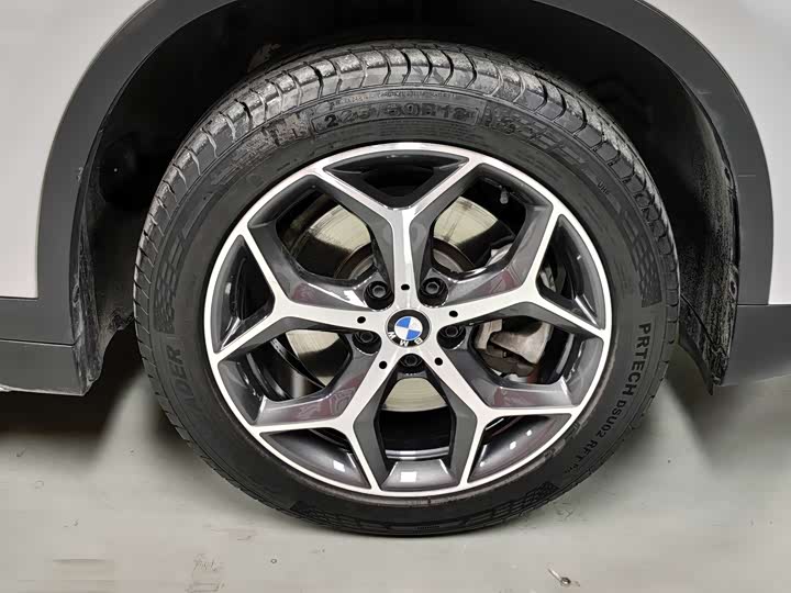 BMW X1 2019 x Drive 20 Li — фото 13
