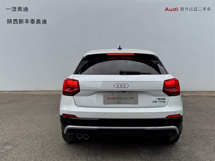 Audi Q2L 2020 35 TFSI — фото 24