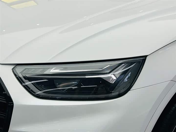 Audi Q5L 2024 45 TFSI — фото 11