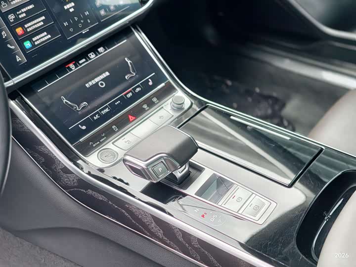 Audi A8 2021 A 8 L 50 TFSI quattro Comfort — фото 14